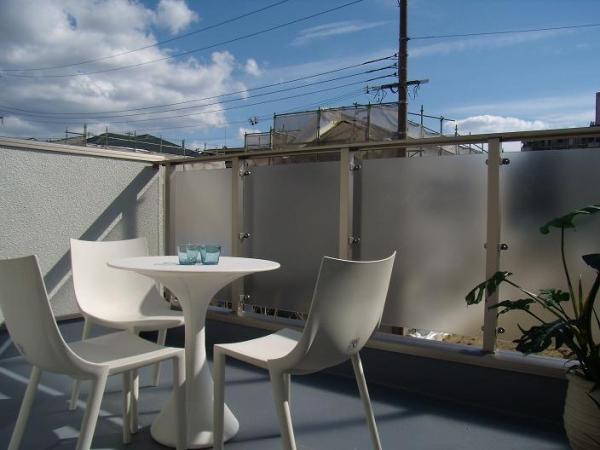 Rendering (appearance). Roof balcony image