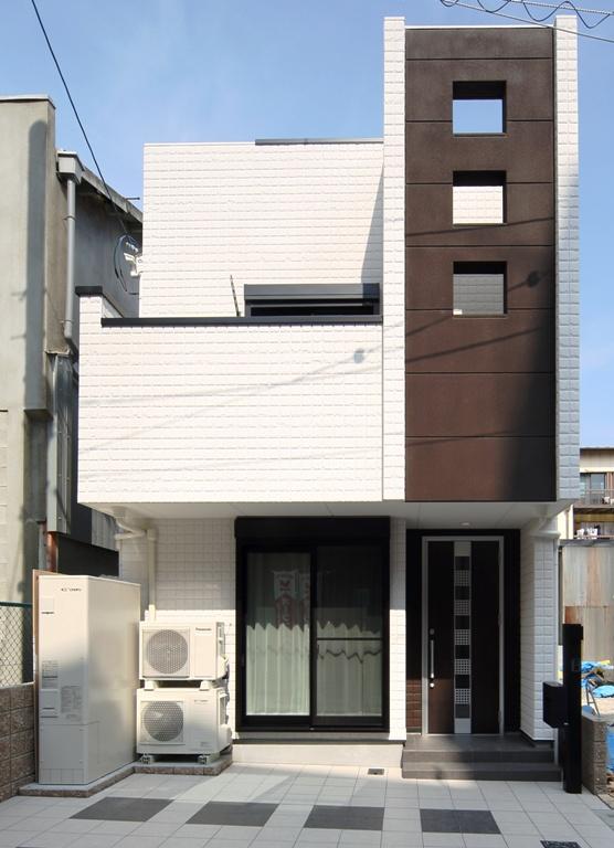 Local appearance photo. Model house