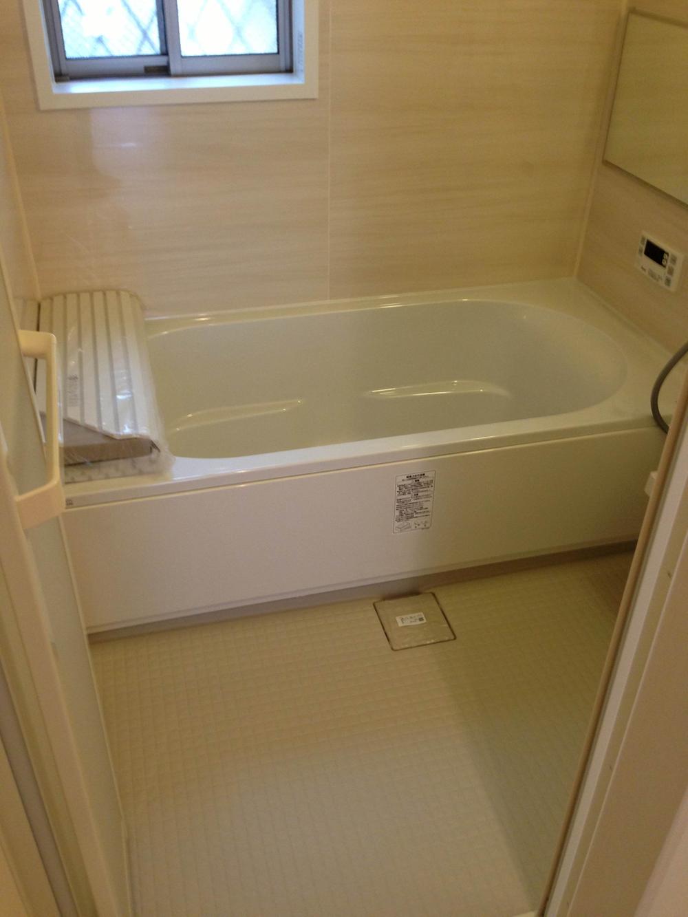 Bathroom. Indoor (September 2013) Shooting