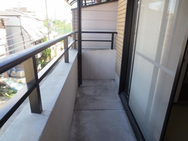 Balcony. Balcony followed from Japanese-style