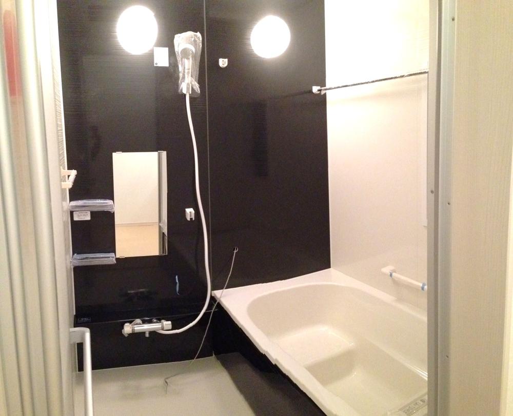 Bathroom. 1616 type unit bus with the dryer