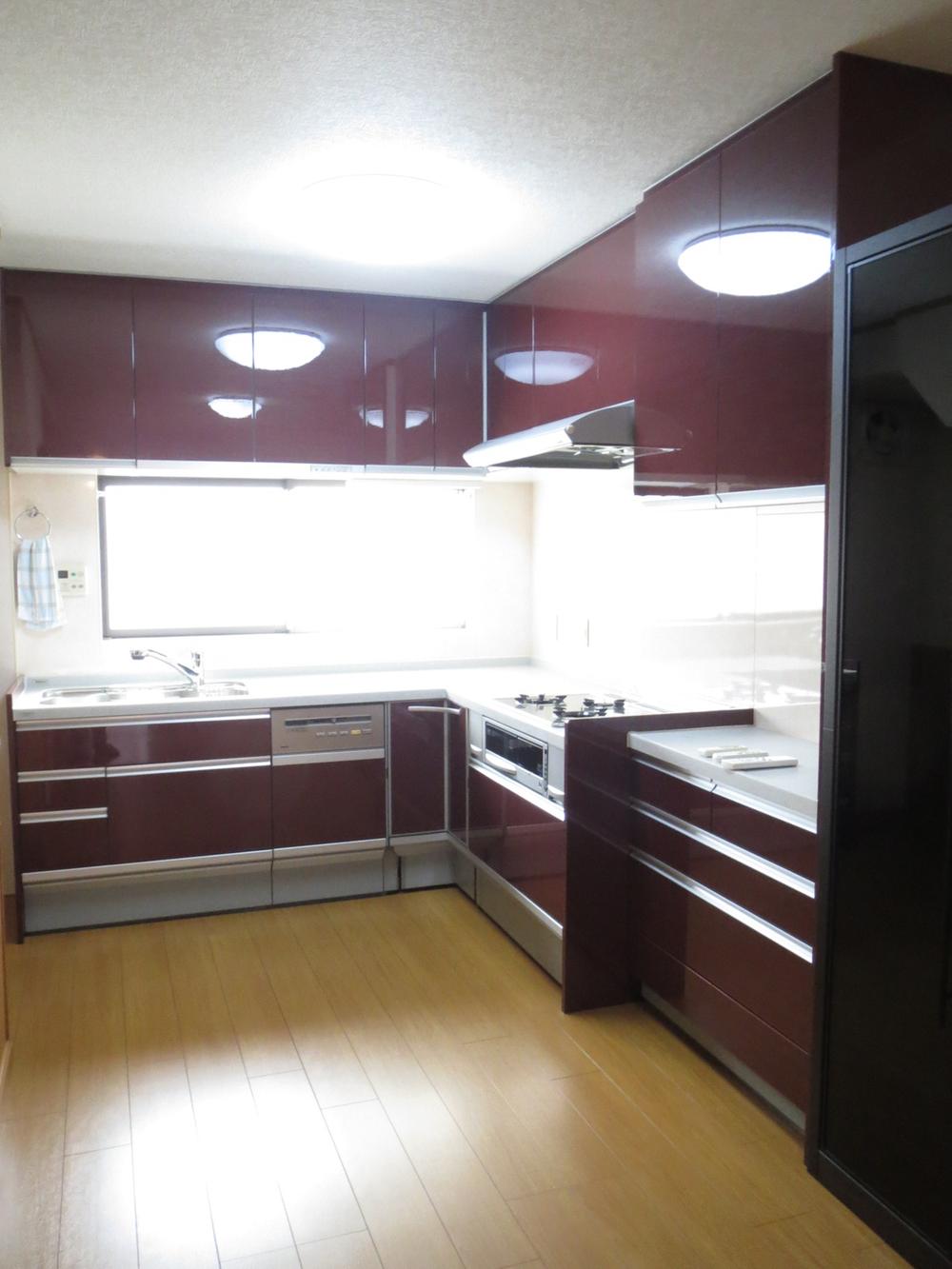 Kitchen. 2nd floor: kitchen