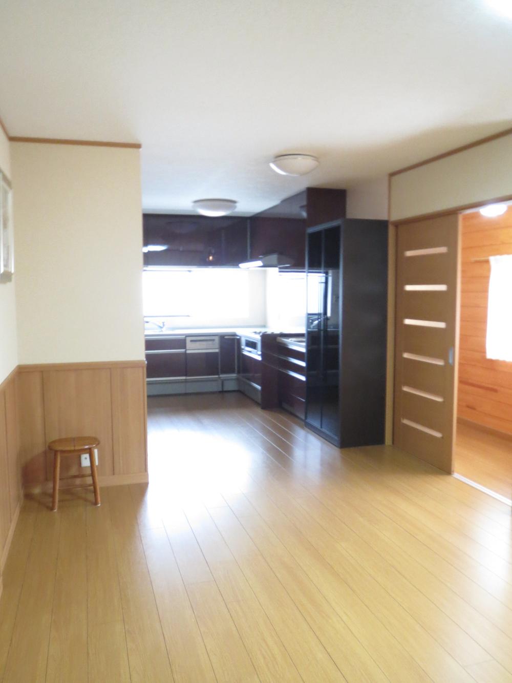 Living. LDK about 20 Pledge