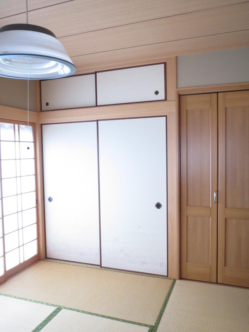 Non-living room. Second floor: Japanese-style room