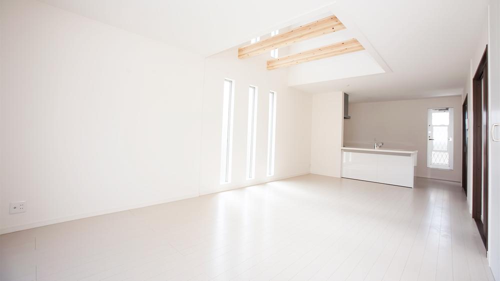 Living. Family gather LDK will space production of the rest there is a feeling of freedom! (Some optional)