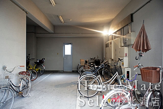 Other. Place for storing bicycles