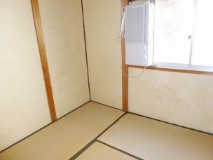 Living and room. Japanese-style room 4.5 Pledge
