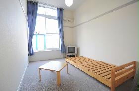 Living and room. 2F floor mat type