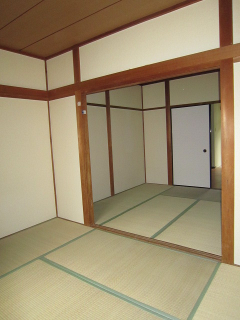 Other room space