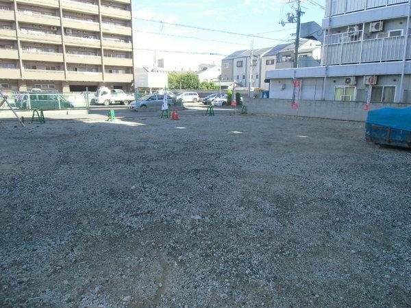 Other local. Supermarket ・ Convenient shopping in the nearby convenience store!