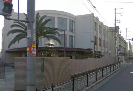 Junior high school. 240m to Osaka City Tatsuta Island junior high school (junior high school)