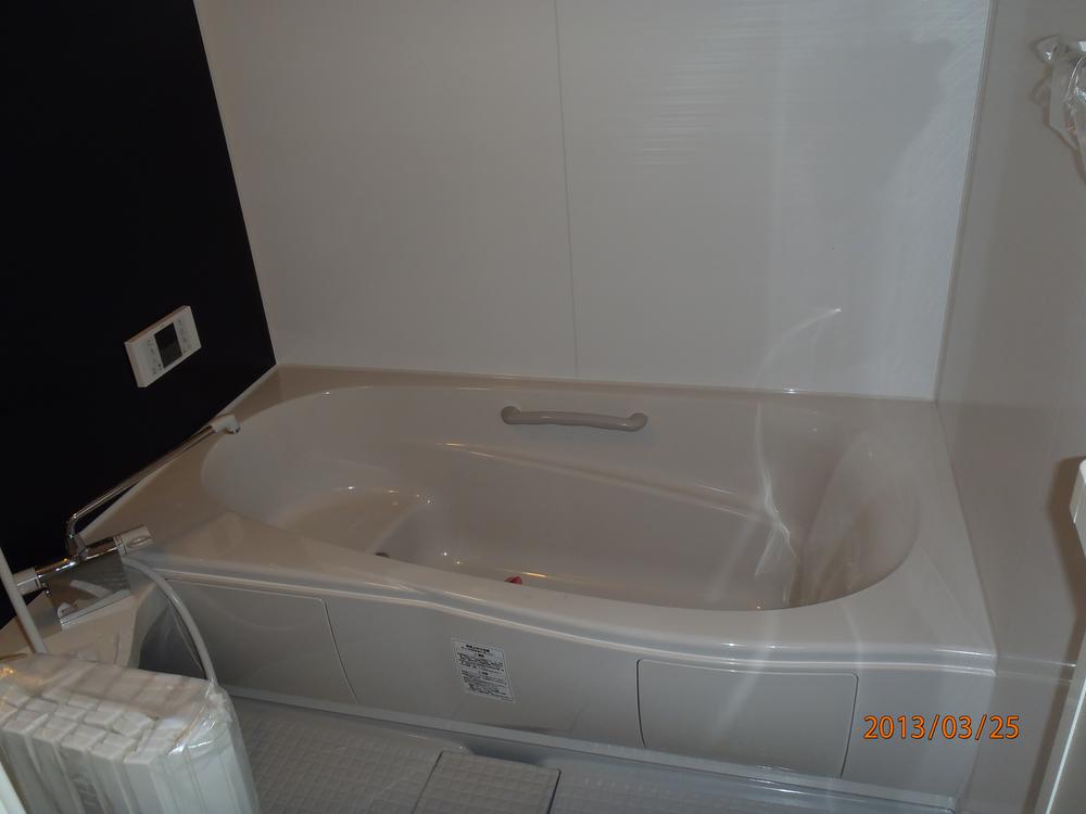 Bathroom. Indoor (April 2013) Shooting