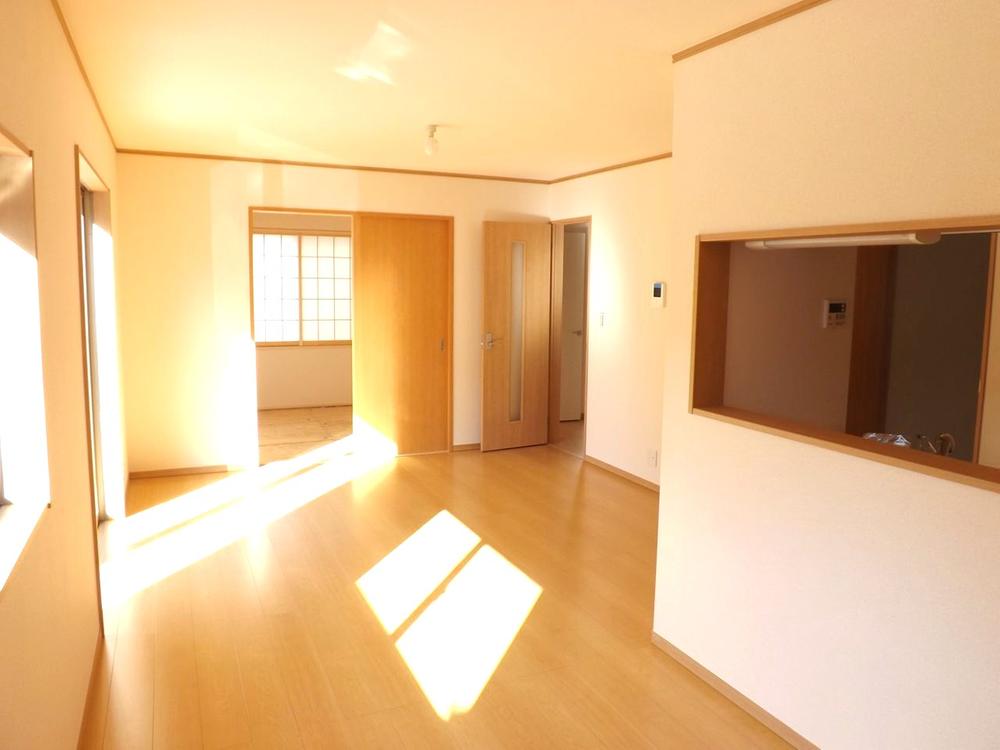 Living. Local photos (living) LDK16 Pledge, All rooms have double-glazing!