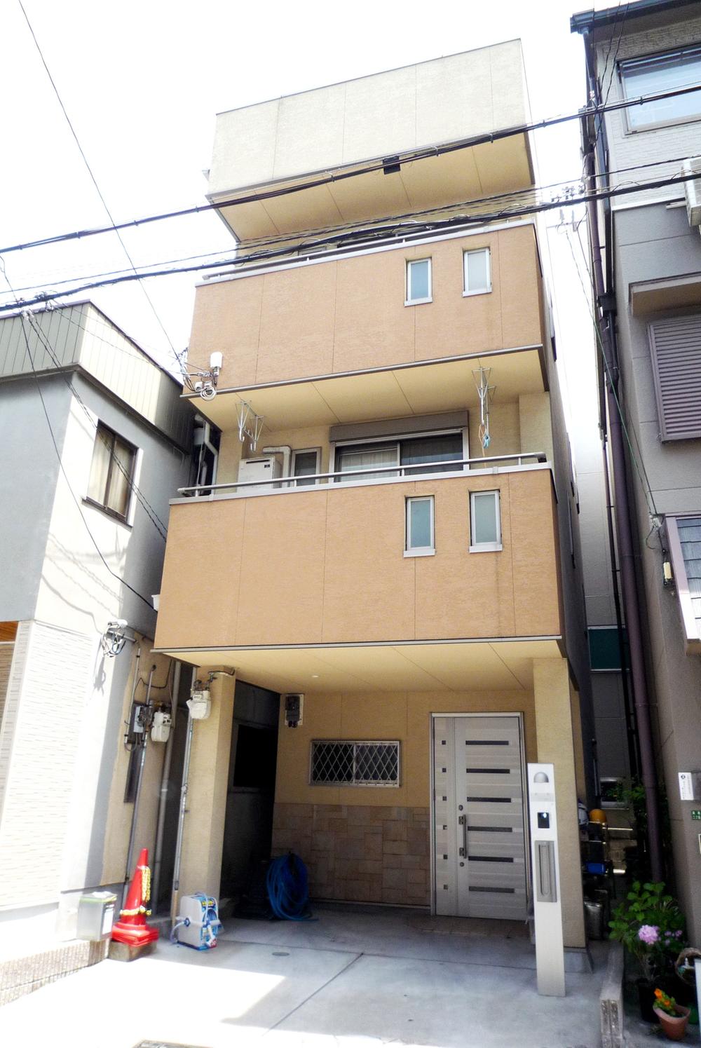 Local appearance photo. Local (June 2013) Shooting