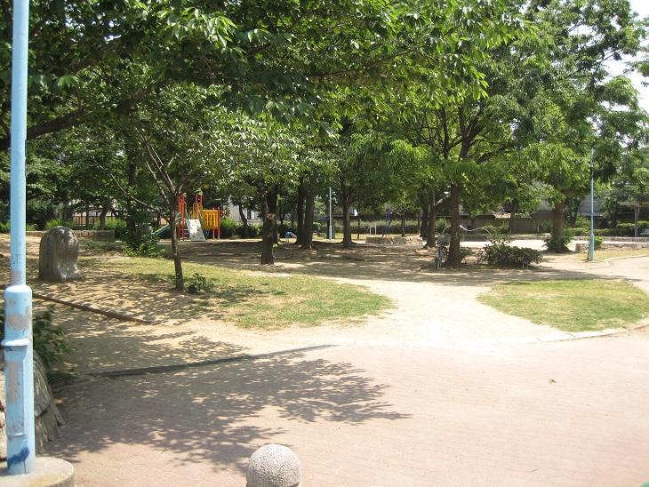 park. Ikuno East Park 3-minute walk from the