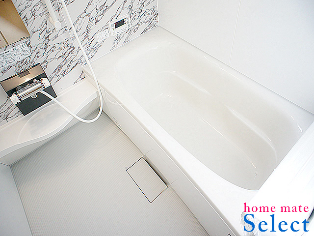 Bath. Hitotsubo bath of rumor