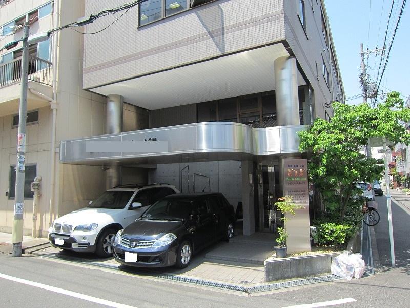 Local appearance photo. Local shooting