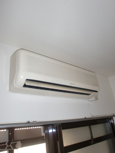 Other Equipment. There is 1 groups air conditioning