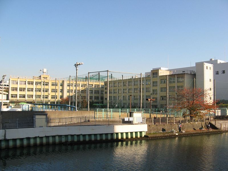 Primary school. 645m to Osaka City Tatsunamazu Koto elementary school (elementary school)