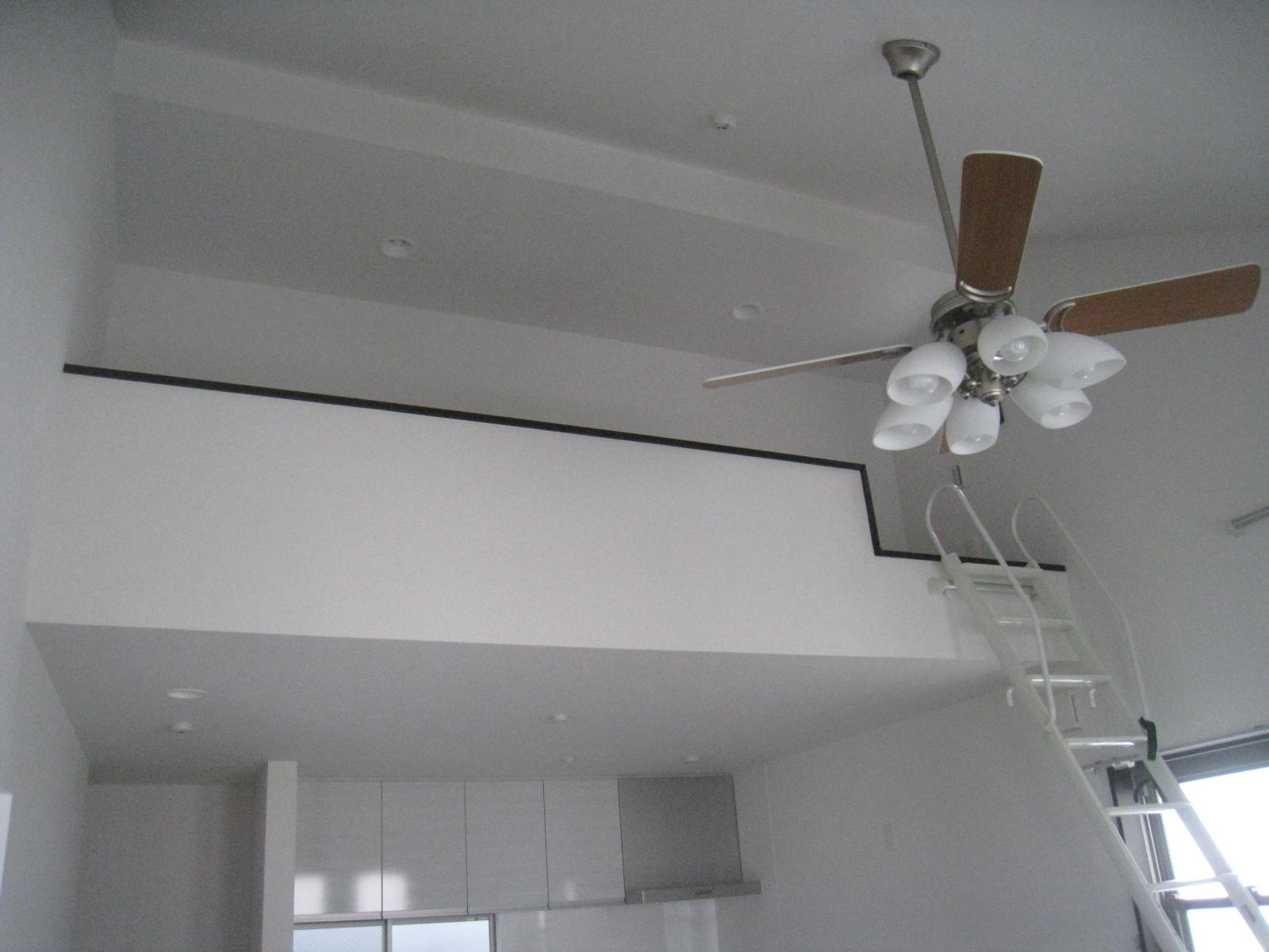 Other room space. loft There is attic storage is next to the Western-style!