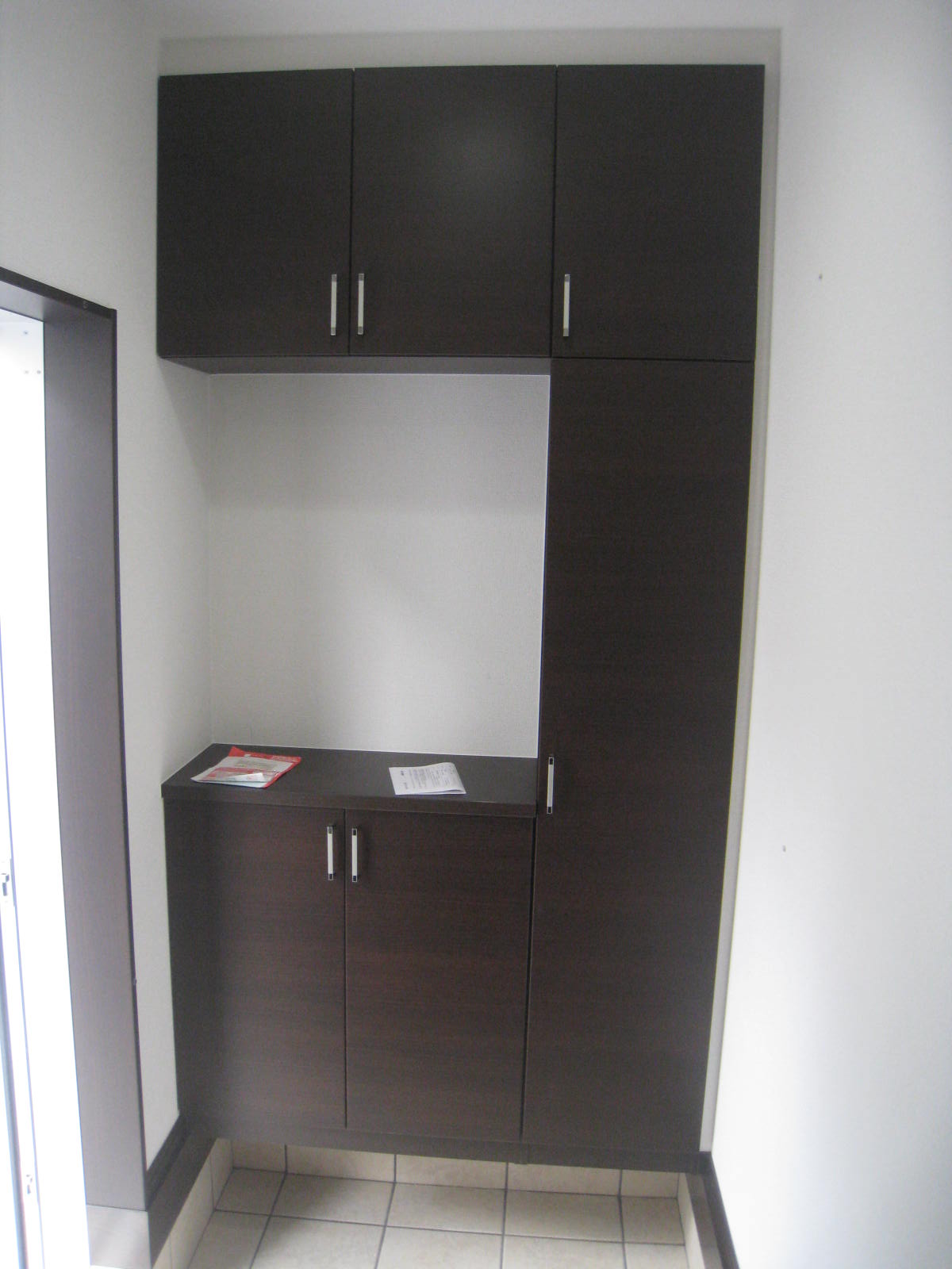 Receipt. Entrance storage