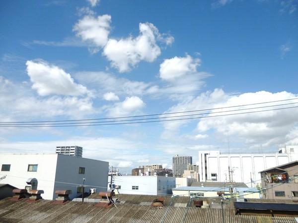 View photos from the dwelling unit