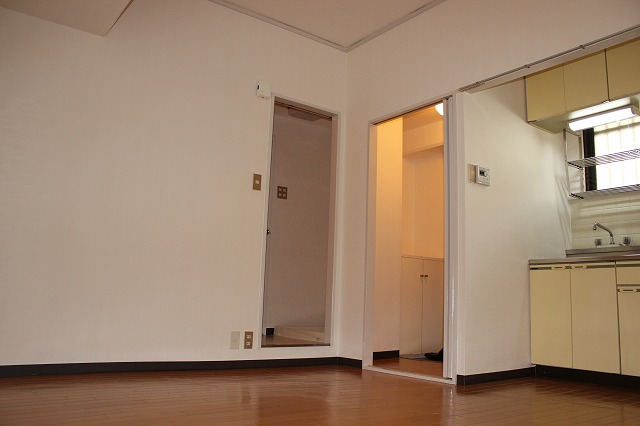 Living and room