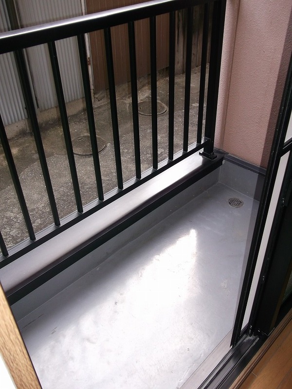 Balcony. Facing south in sunny!
