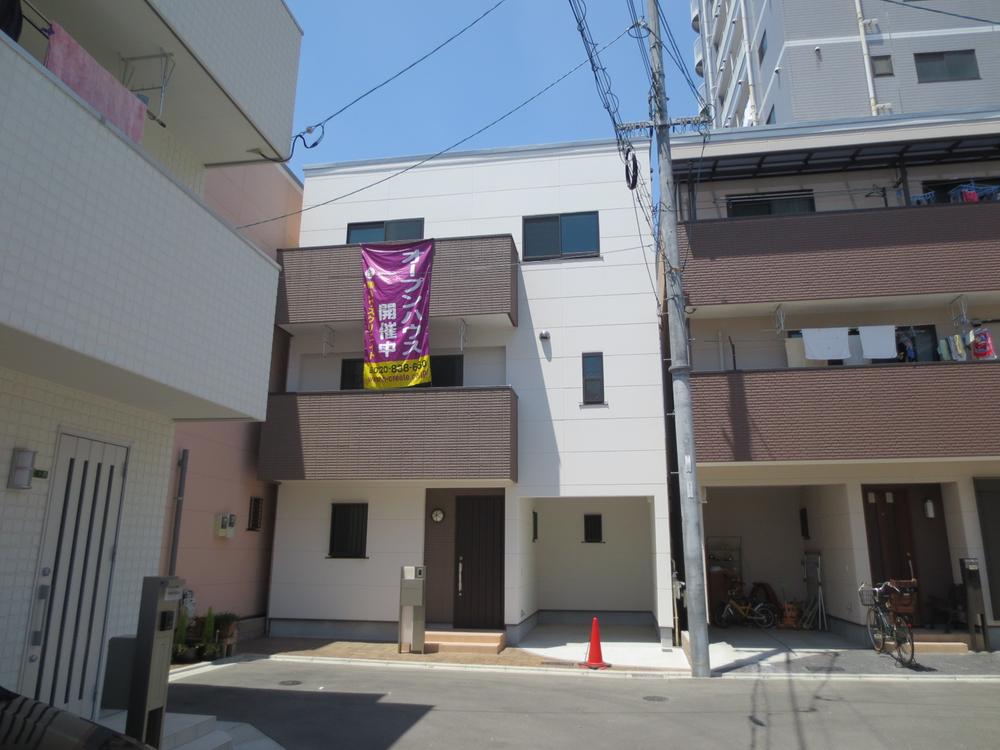 Model house photo. No. 6 land model house