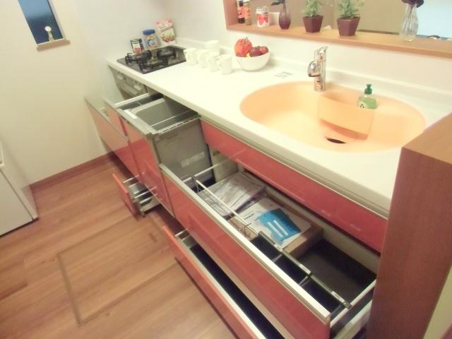 Kitchen. Storage There are also a lot