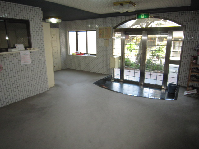 lobby