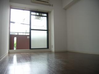 Other room space. Western-style 6 Pledge