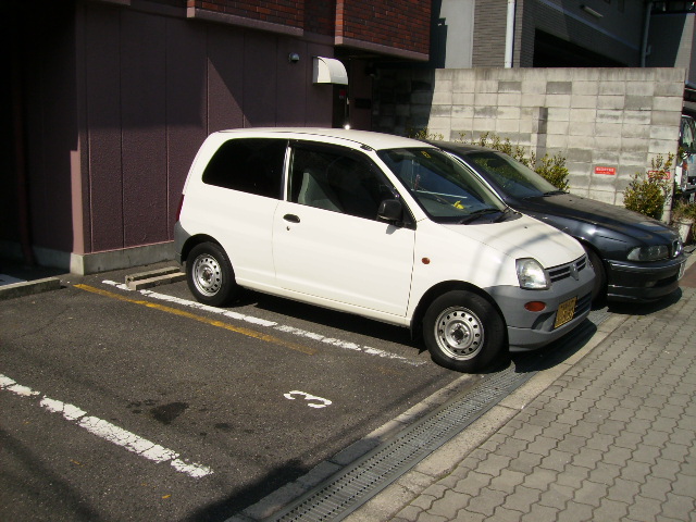 Parking lot. 1st floor / Parking Lot