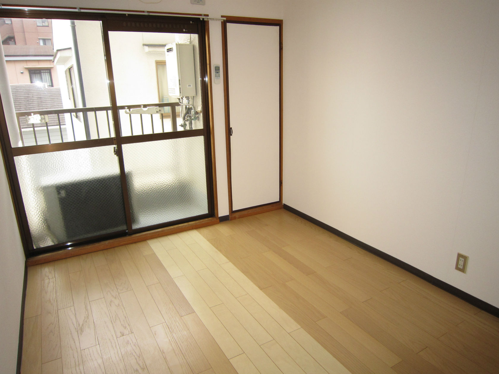 Living and room