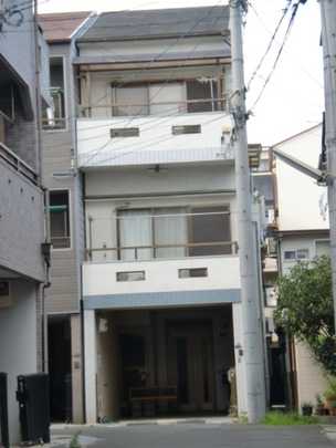 Local appearance photo. This appearance.