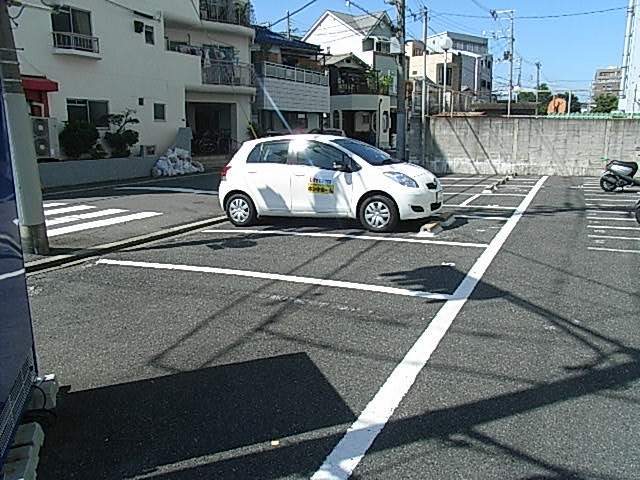Parking lot