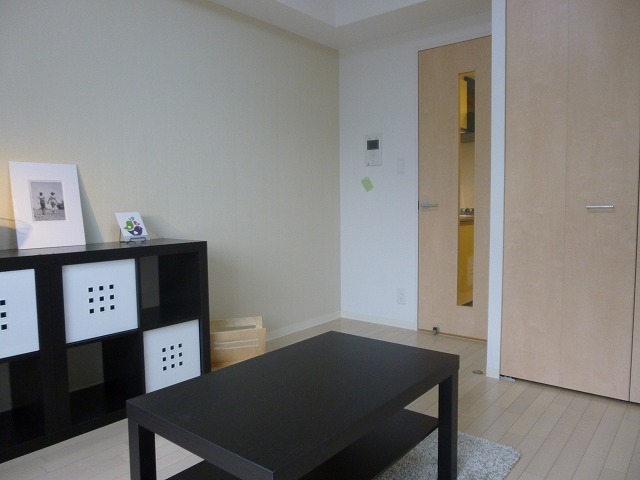 Living and room
