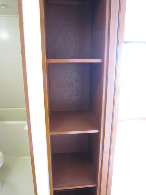 Receipt. Storage rack! !