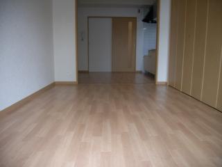 Other room space. Western-style 6 Pledge