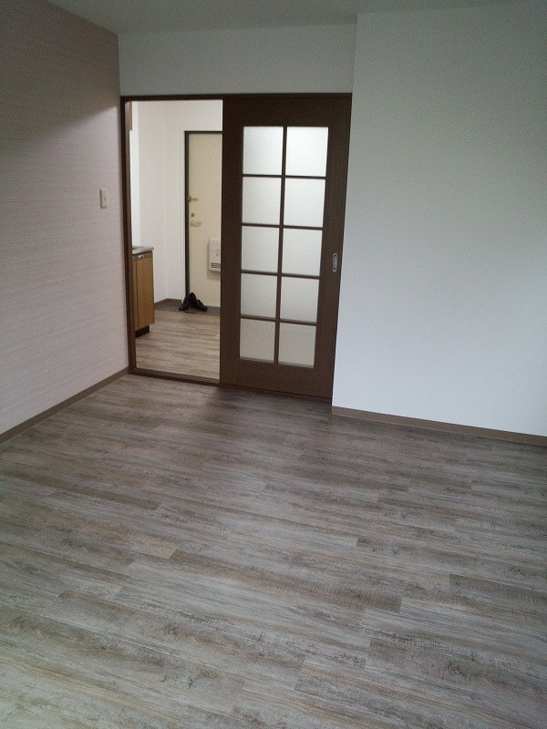 Living and room