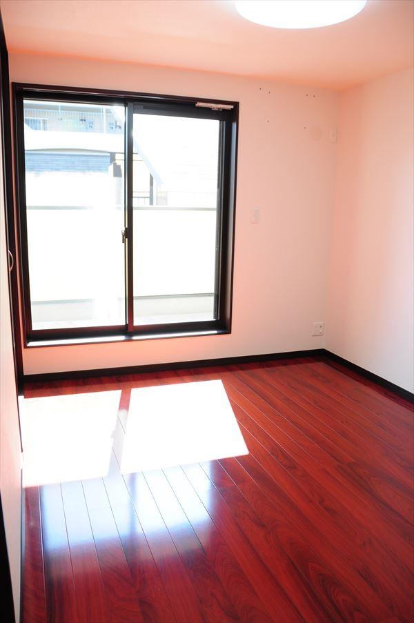 Other. 3 Kaiyoshitsu