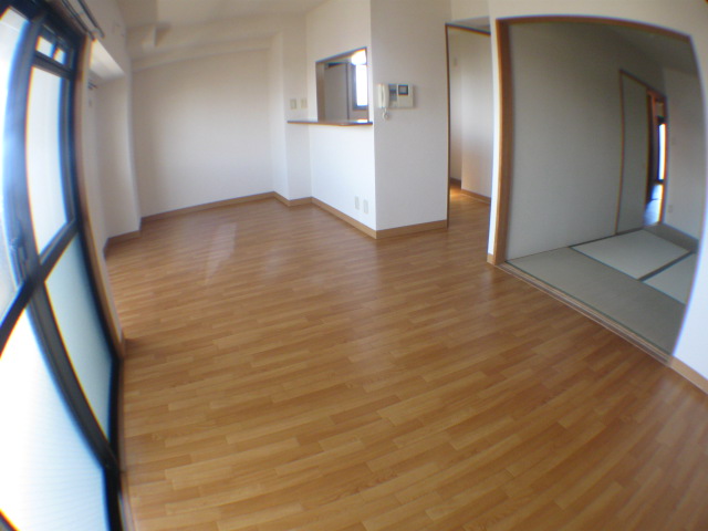 Living and room