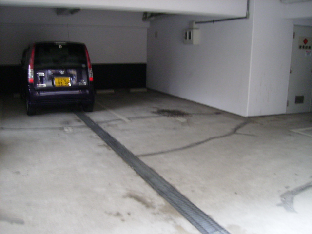 Parking lot