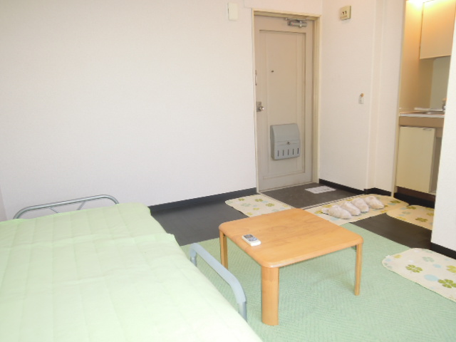 Living and room