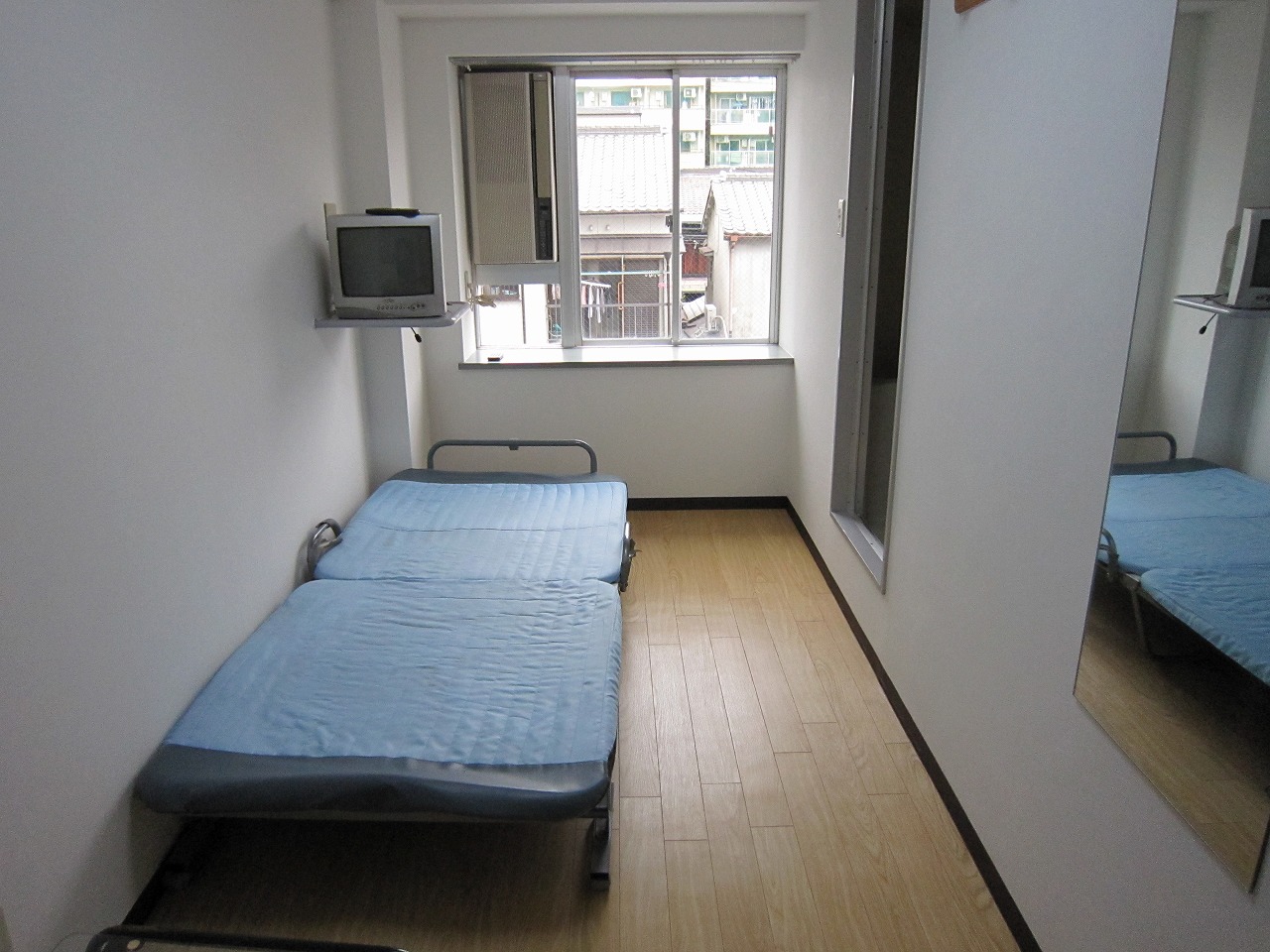 Living and room