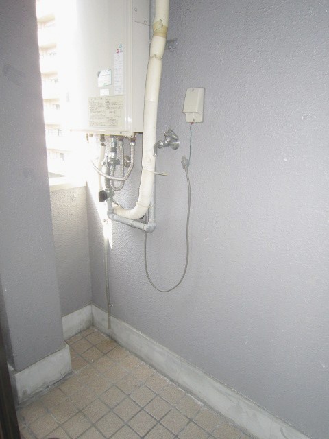 Balcony. Washing machine balcony location! !