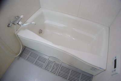 Bath. Large bathroom with reheating