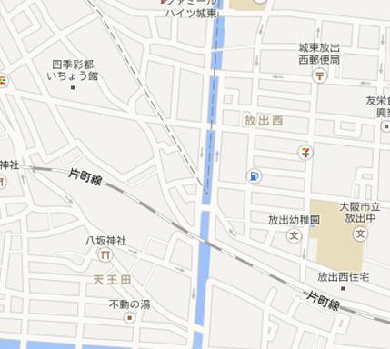 Local photos, including front road. Neighborhood is.