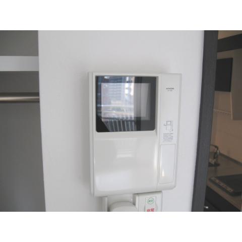 Other Equipment. Indoor laundry bread