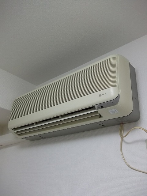 Other Equipment. Air-conditioned 1 groups